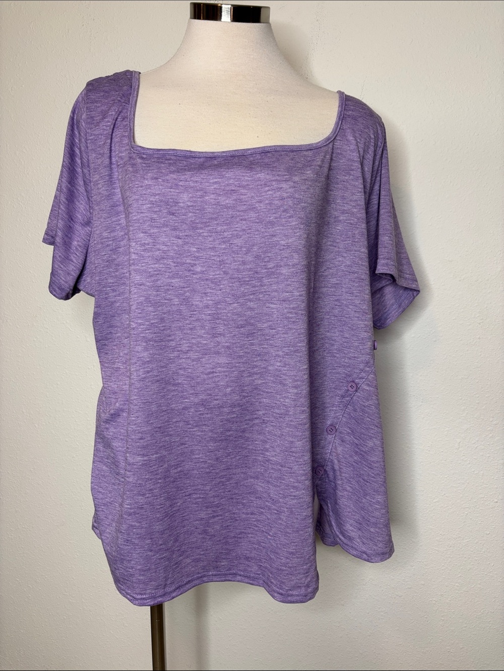 Flycurvy Women's Relaxed Square Neck Short Sleeve Top in Lavender